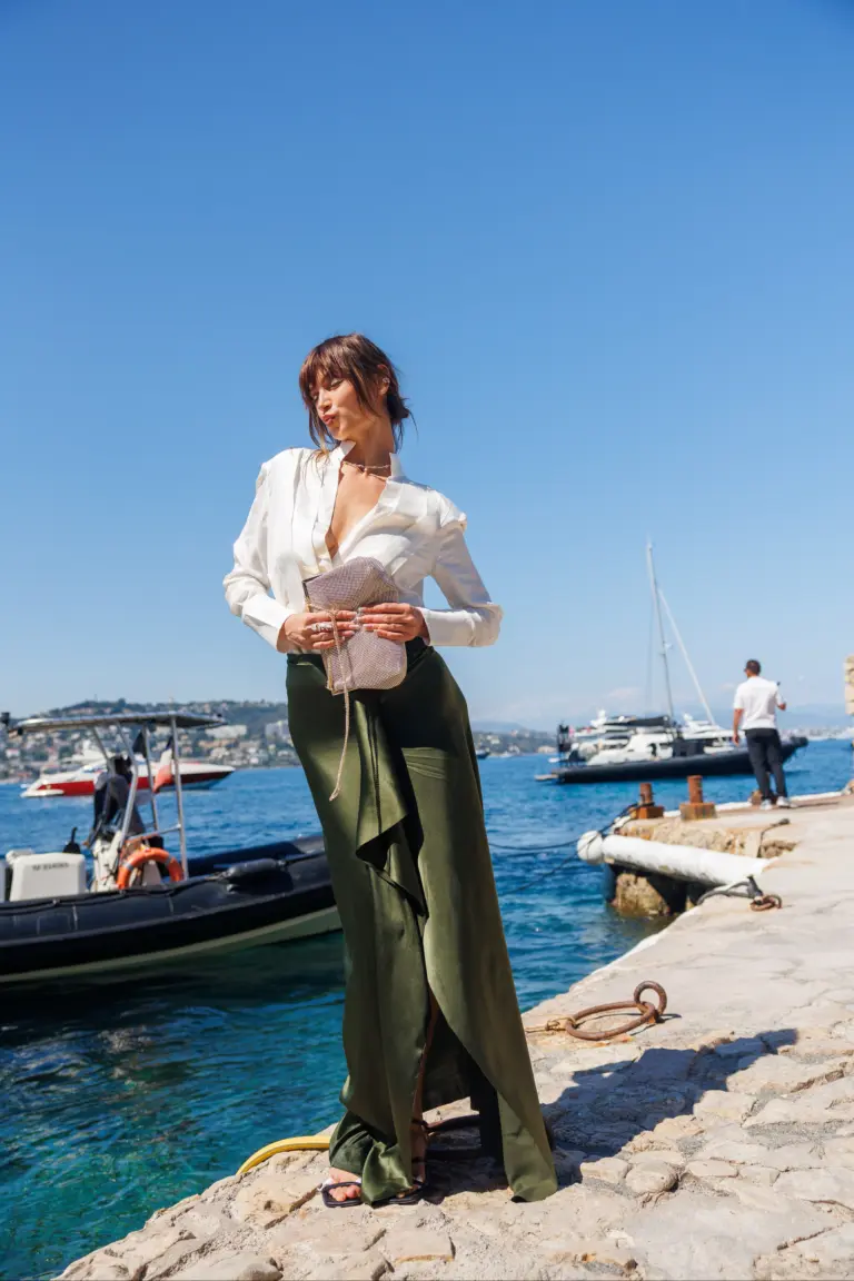 Maxi skirt with slit, photo 1