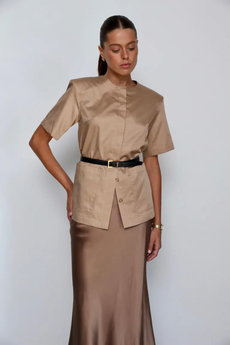 Beige shirt, photo 1